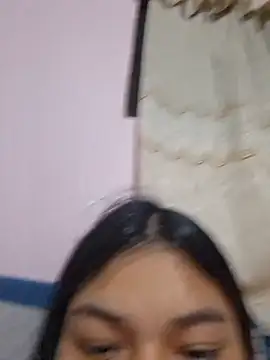 yenifer15 live cam on StripChat