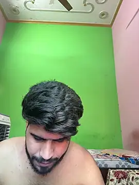 MASTTERRRR live cam on StripChat