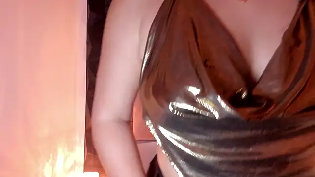 megan_whitee__