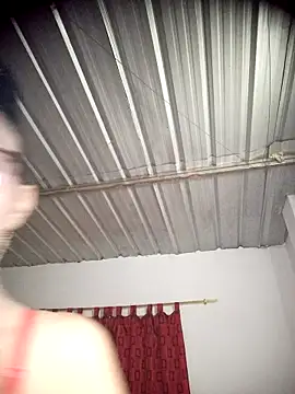 CrissDessire webcam stripchat model stream image