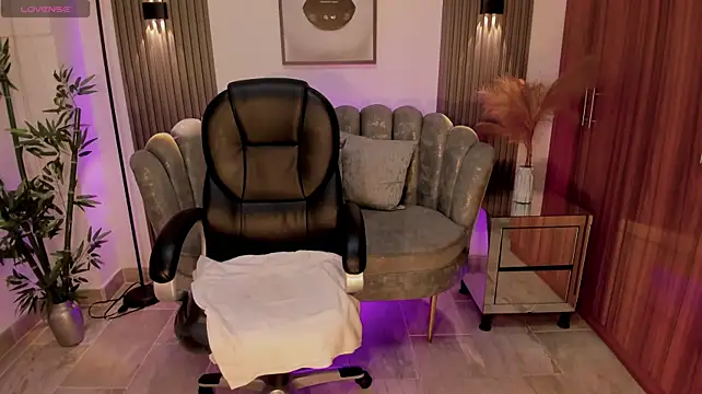 Rubi_Monroe