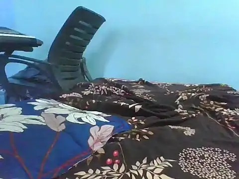 Ishaan_India live cam on StripChat