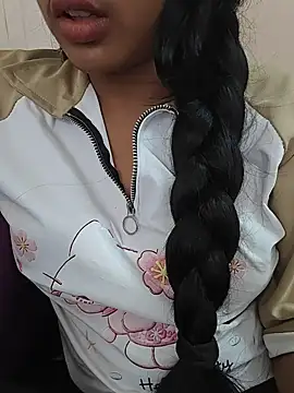 shivani_jha_