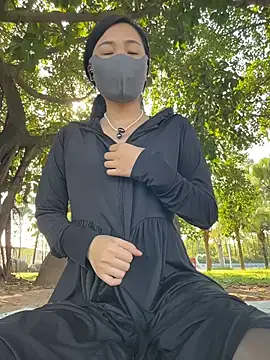 Nini_11 live sex cam