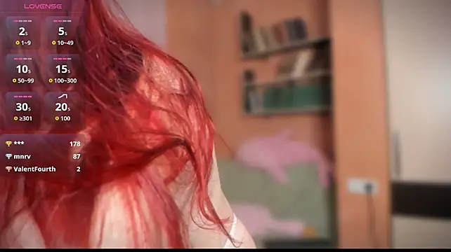 Luna_Reid
