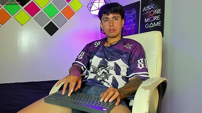 Jonnie-rodriguez webcam