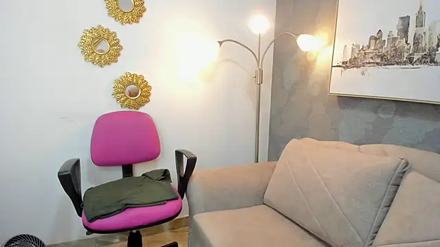 Lucia_Valenden