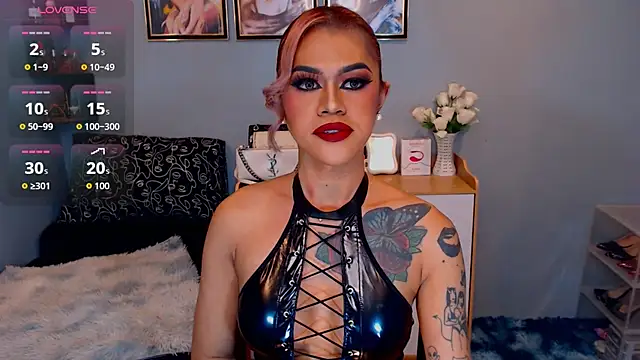 StellaStrong30 live cam preview