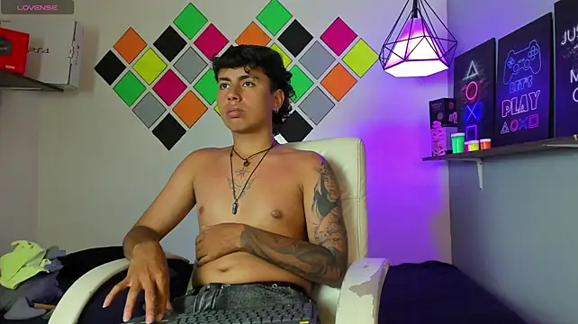 Jonnie-rodriguez live cam on StripChat