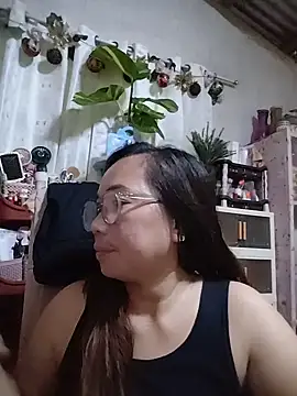 asianwet4u live cam on StripChat