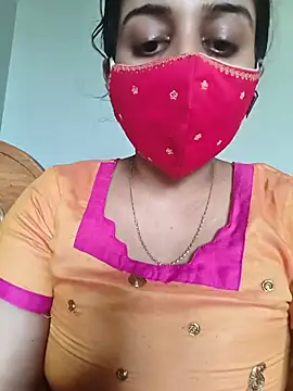 Tamil_shalini live cam on StripChat