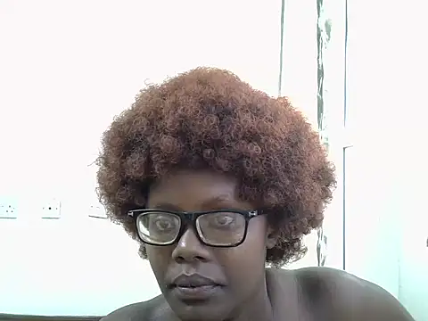 Horny_Larry live cam on StripChat