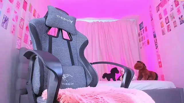 Eva_Harper live cam preview