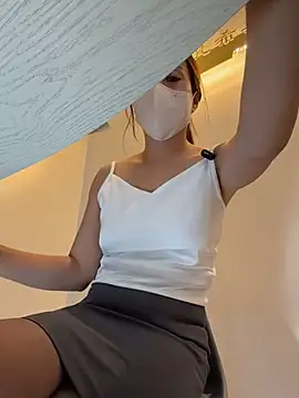 bingxin- live cam on StripChat