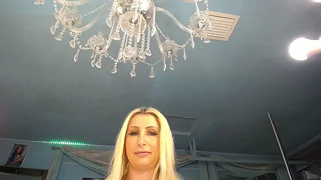 ADRIANNA_FOX webcam