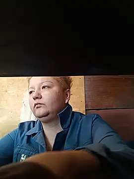 Tina_Mirabella live cam on StripChat