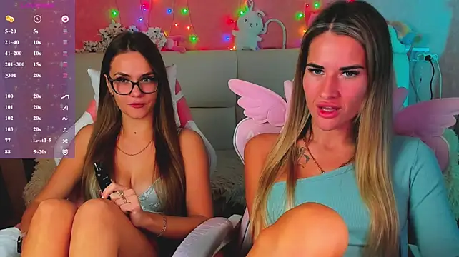 hotty_girls_here