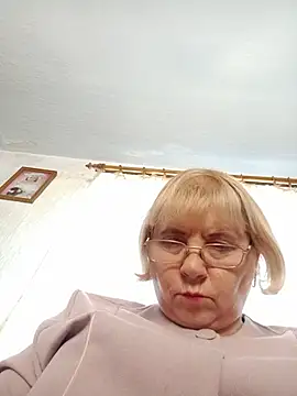 Elena_Beautiful784