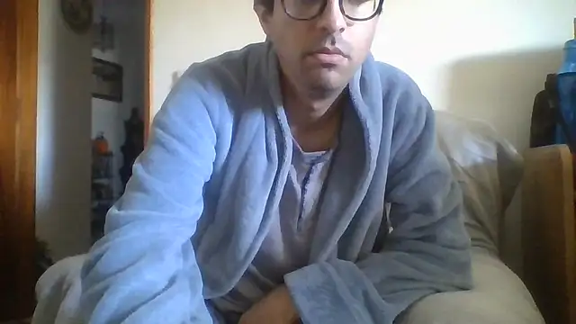 RikCum4u's room