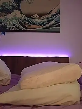 THE_MAID live cam on StripChat