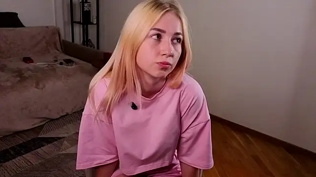 SungDierks webcam stripchat model stream image