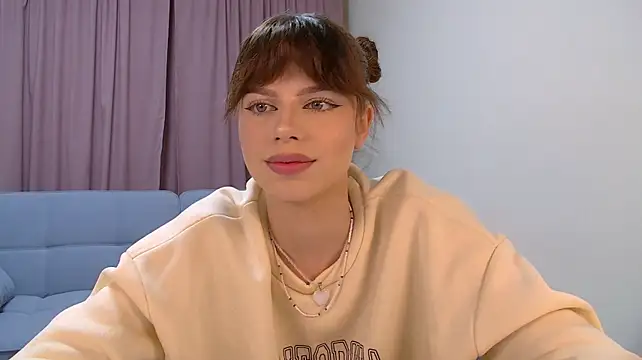 SelenaVeyne