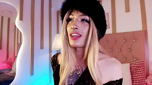 Daphne_Velmont live cam preview