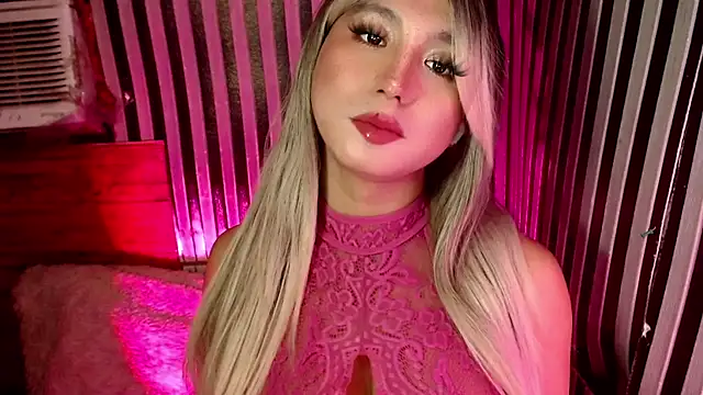 HoresCOCKLUCY live cam on StripChat