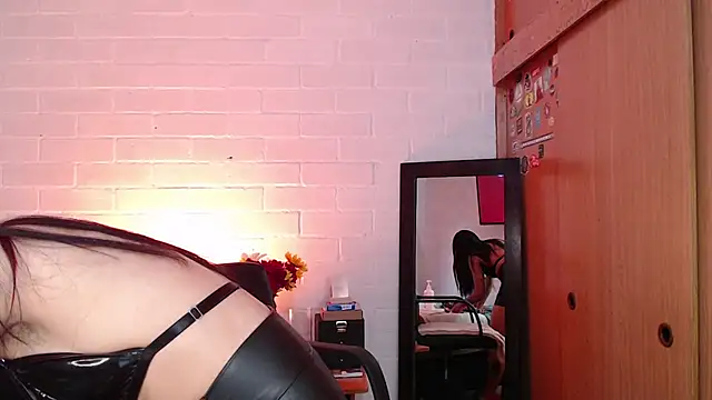 Amy66 webcam