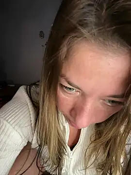 MiraKisss