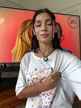 Vicky_luxe