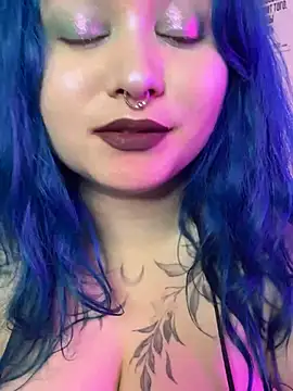 BigBoobsShow_ live cam on StripChat