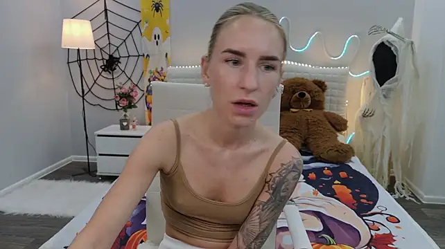 DeboraHorny