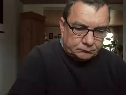 nobbie444 (M mature) - ass