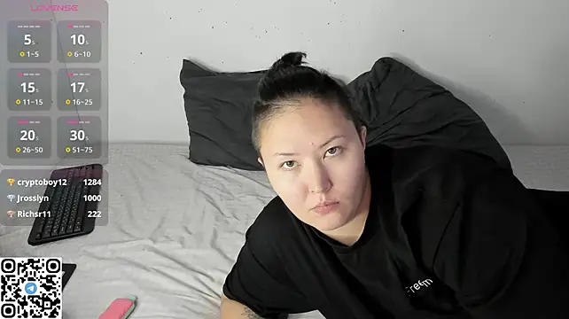Alice_Halle live sex cam