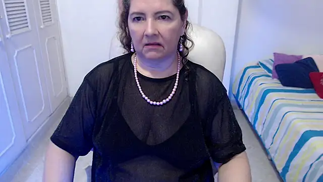 leonela_69