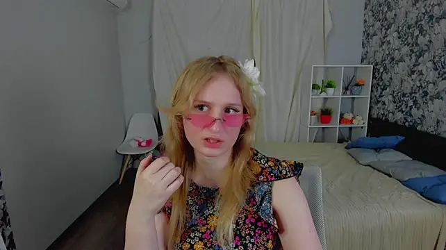 Laila_Blarr