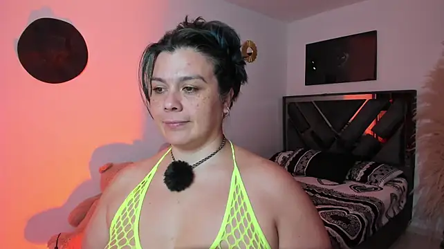 Martina_Foxy01