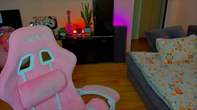ameli_moon