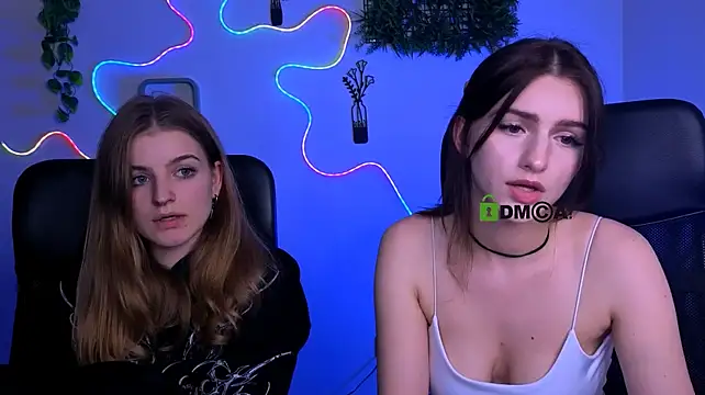 lisa_dark_