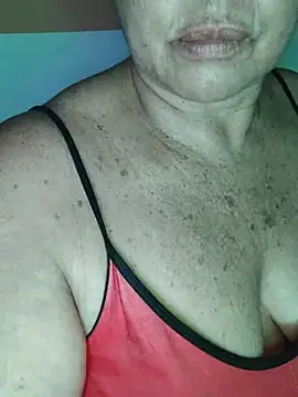 Kasandra_Ho live cam on StripChat