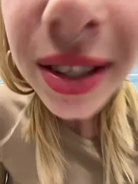 michelle_lovique webcam