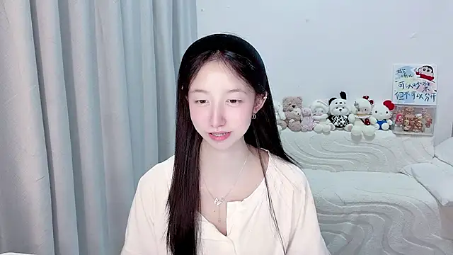 lucky-tt webcam stripchat model stream image