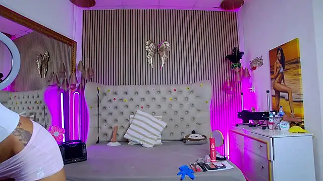 PlayfulShow