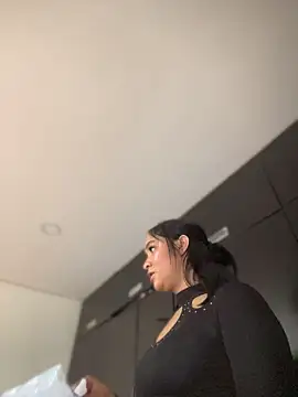 Isabella-Teen