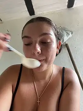 Eva_stark10