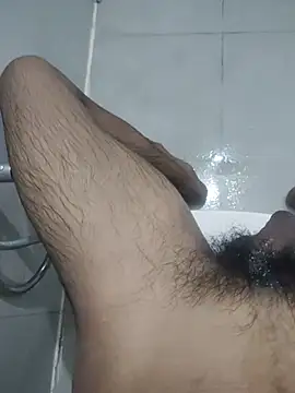 Nikolas_top live cam on StripChat