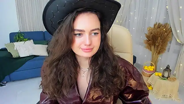 MiracleCurly