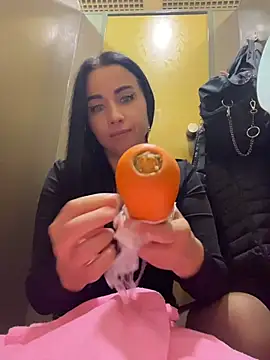 CrazzyChicks