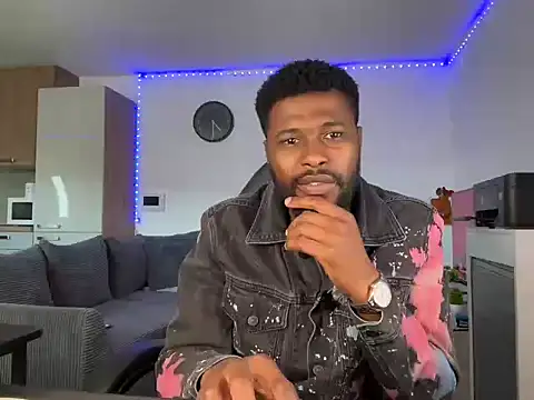 Luckymsa live sex cam
